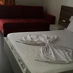 מלון Kamomil 3*