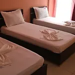 Hotel Kamomil 3*