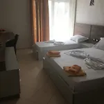 Kamomil Szálloda