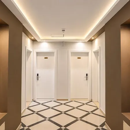 Kamomil Hotel