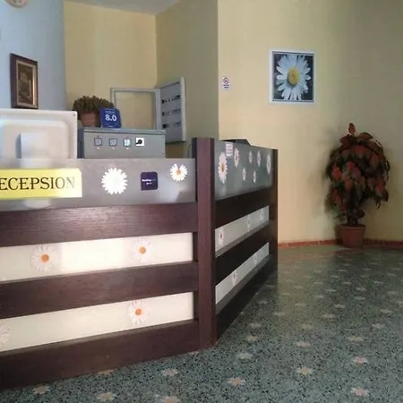Kamomil Hotel