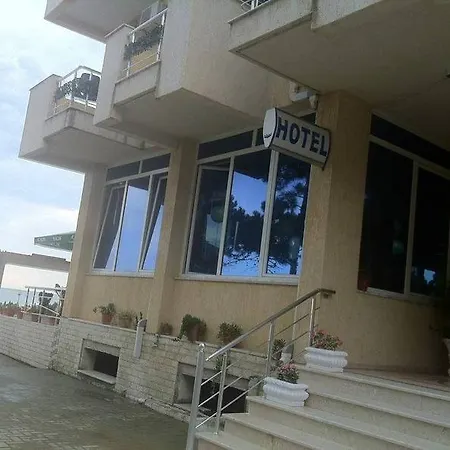 Hotel Kamomil 3*