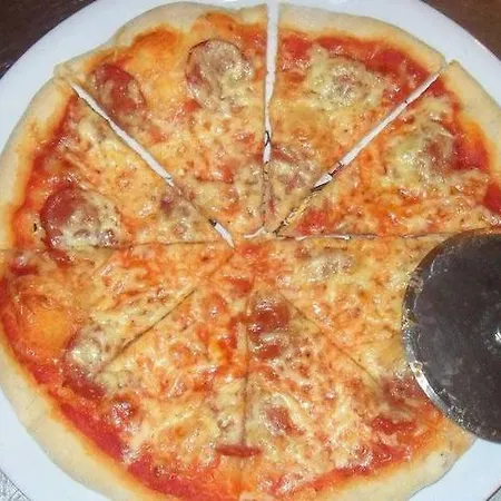 Kamomil 3* Škalngur