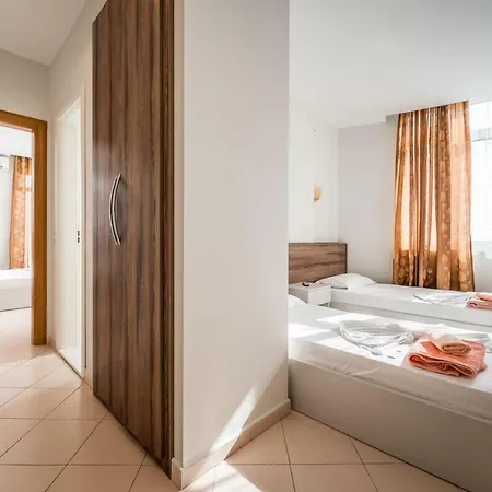 Kamomil 3* Škalngur