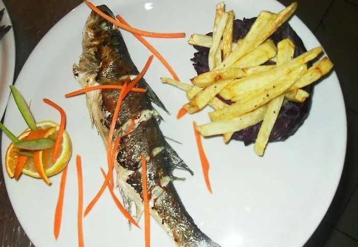 Hotel Kamomil Shkallnur