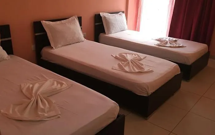 Hotel Kamomil 3*
