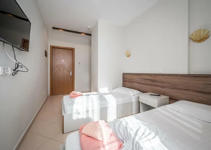 Hotel Kamomil Shkallnur