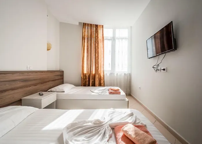 Hotel Kamomil Shkallnur